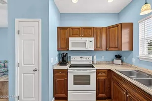 8125 Singletary St, Panama City Beach, FL 32407 - Photo 13