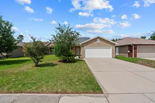 816 E 24th St, Lynn Haven, FL 32444 - Photo 3