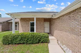 816 E 24th St, Lynn Haven, FL 32444 - Photo 5