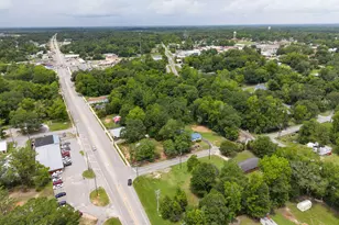 406 S Hubbard St, Bonifay, FL 32425 - Photo 15