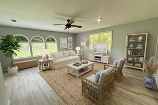 1272 Whitfield Ln, Marianna, FL 32448 - Photo 3