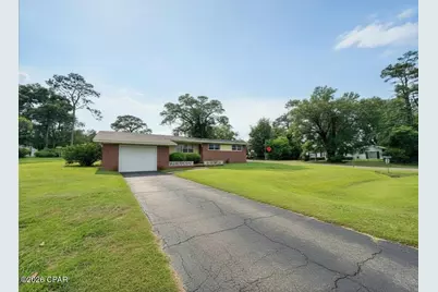 711 N Oklahoma Street, Bonifay, FL 32425 - Photo 3