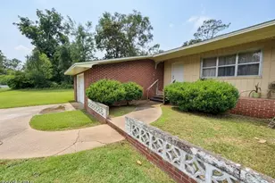 711 N Oklahoma St, Bonifay, FL 32425 - Photo 5
