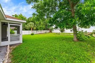 249 Oxford Ave, Panama City Beach, FL 32413 - Photo 27