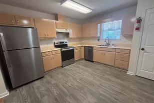 509 Phillips Ct, Panama City, FL 32405 - Photo 3
