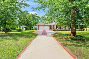801 Clement Dr, Southport, FL 32409 - Photo 3