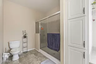 1180 Chattahoochee Ave, Alford, FL 32420 - Photo 15