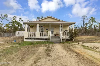 1180 Chattahoochee Avenue, Alford, FL 32420 - Photo 1