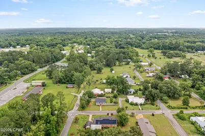 1016 10th Avenue, Graceville, FL 32440 - Photo 23