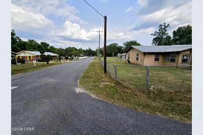 16895 Orange Street, Blountstown, FL 32424 - Photo 13