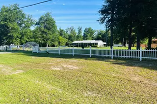 5671 Fort Rd, Greenwood, FL 32443 - Photo 21