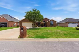 3407 Hillcrest Dr, Panama City, FL 32405 - Photo 1