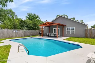 1608 Vecuna Cir, Panama City Beach, FL 32407 - Photo 41