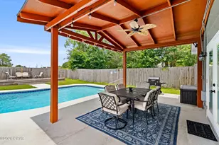 1608 Vecuna Cir, Panama City Beach, FL 32407 - Photo 5