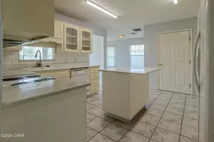 118 Byrd Dr, Panama City, FL 32404 - Photo 9