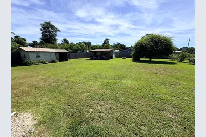 2034 Main Street, Grand Ridge, FL 32442 - Photo 37
