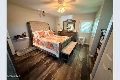 2034 Main Street, Grand Ridge, FL 32442 - Photo 15