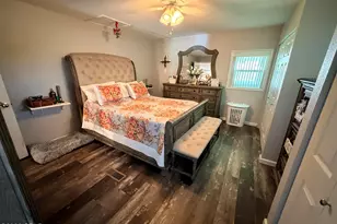 2034 Main St, Grand Ridge, FL 32442 - Photo 15