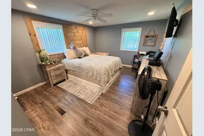 2034 Main Street, Grand Ridge, FL 32442 - Photo 17