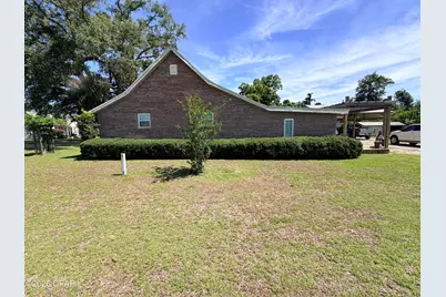 2034 Main Street, Grand Ridge, FL 32442 - Photo 25