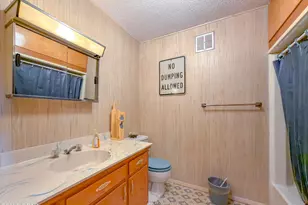 2555 Hollister Rd, Marianna, FL 32446 - Photo 37