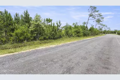 304 Chestnut Way, Panama City, FL 32404 - Photo 11