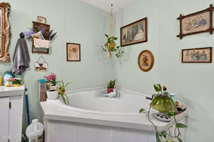 2414 Hwy 77, Chipley, FL 32428 - Photo 19
