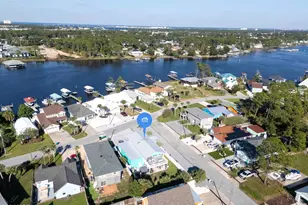 7013 S Lagoon Dr, Panama City Beach, FL 32408 - Photo 3