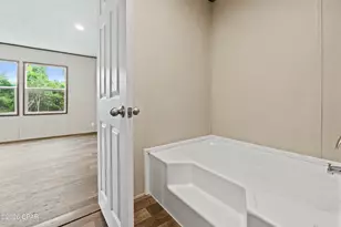 5557 Hwy 90, Marianna, FL 32446 - Photo 35