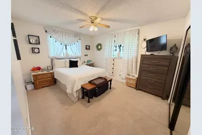 2609 Arpana Circle, Alford, FL 32420 - Photo 13