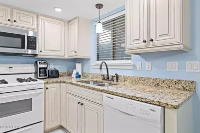 103 W Leslie Lane, Panama City Beach, FL 32407 - Photo 13