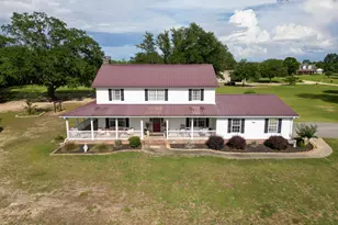 2242 Hwy 231, Cottondale, FL 32431 - Photo 1