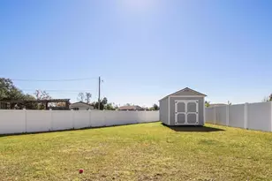 233 Martingale Loop, Lynn Haven, FL 32444 - Photo 21