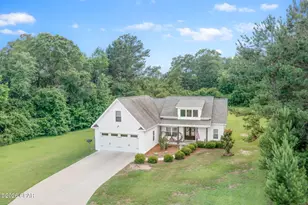 566 Lakepointe Dr, Chipley, FL 32428 - Photo 27