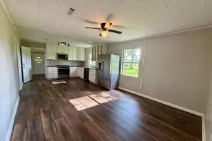 3023 Clearmont Rd, Marianna, FL 32446 - Photo 9