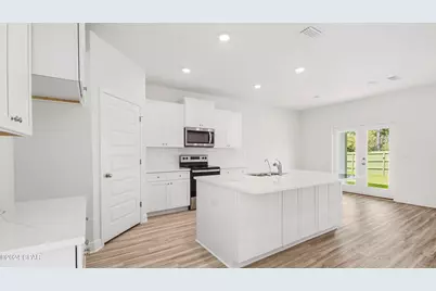 573 Hancock Way, Panama City Beach, FL 32413 - Photo 5
