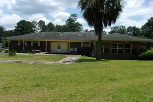 409 E Wisconsin Ave, Bonifay, FL 32425 - Photo 5