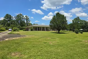 409 E Wisconsin Ave, Bonifay, FL 32425 - Photo 11