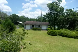 409 E Wisconsin Ave, Bonifay, FL 32425 - Photo 35