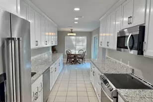 1428 Bluegrass Ln, Lynn Haven, FL 32444 - Photo 11
