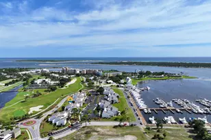 4726 Bay Point Rd, Panama City, FL 32408 - Photo 33