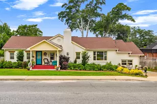 700 2nd St, Chipley, FL 32428 - Photo 1