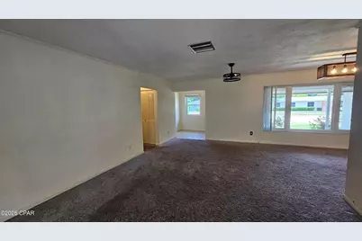 2091 Morven Street, Chipley, FL 32428 - Photo 5