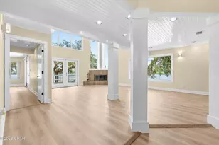 2718 Country Club Dr, Lynn Haven, FL 32444 - Photo 13