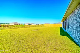 207 Lake Merial Blvd, Panama City, FL 32409 - Photo 105
