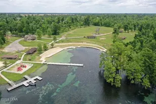 5130 Lake Bluff Cir, Marianna, FL 32446 - Photo 5
