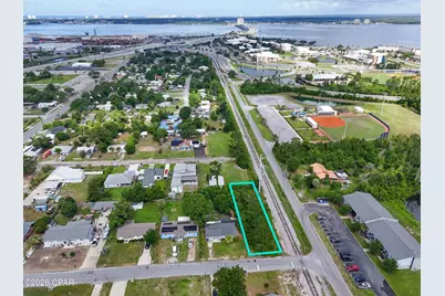 1917 Lombardy Avenue, Panama City, FL 32405 - Photo 7