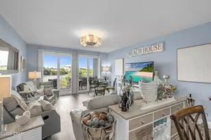 9860 S Thomas Dr, Panama City Beach, FL 32408 - Photo 19