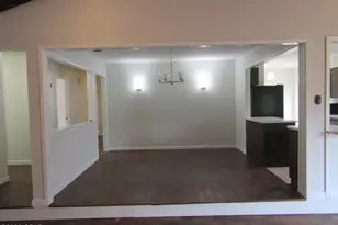 8629 Deerpoint Dr, Youngstown, FL 32466 - Photo 9
