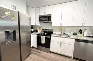 832 Premier Dr, Panama City, FL 32401 - Photo 11